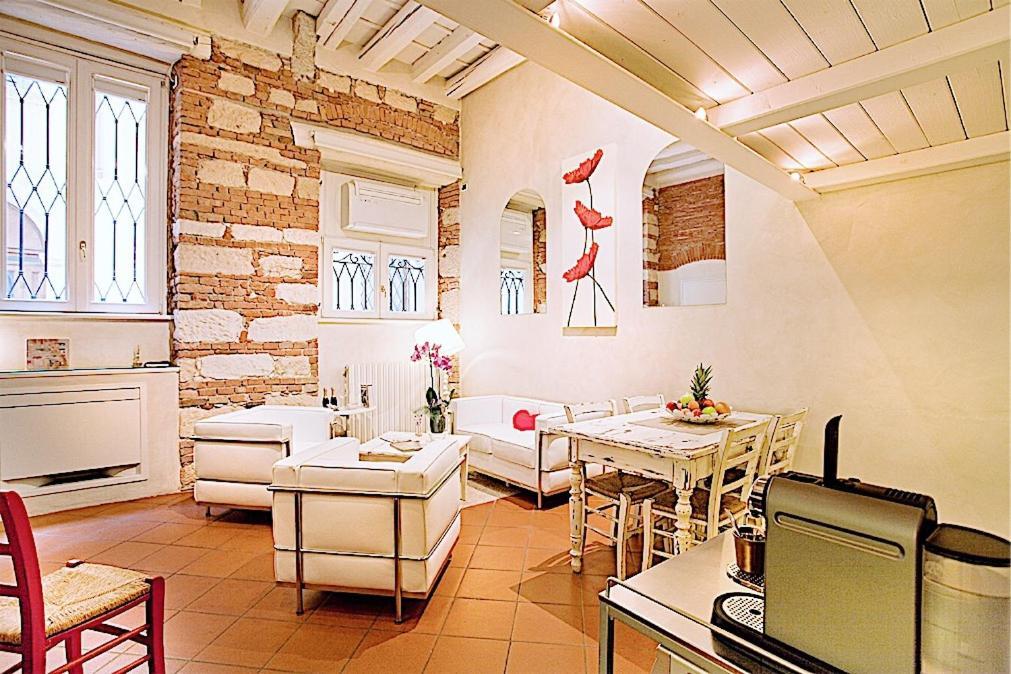 Le Cadreghe Apartments Verona Eksteriør bilde